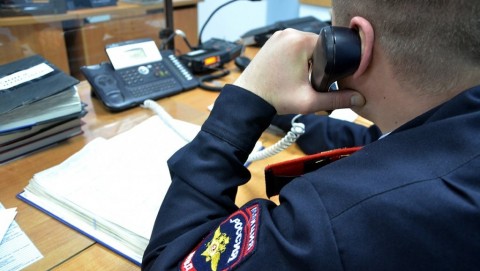Житель Торбеевского района подарил знакомой похищенный мобильный телефон